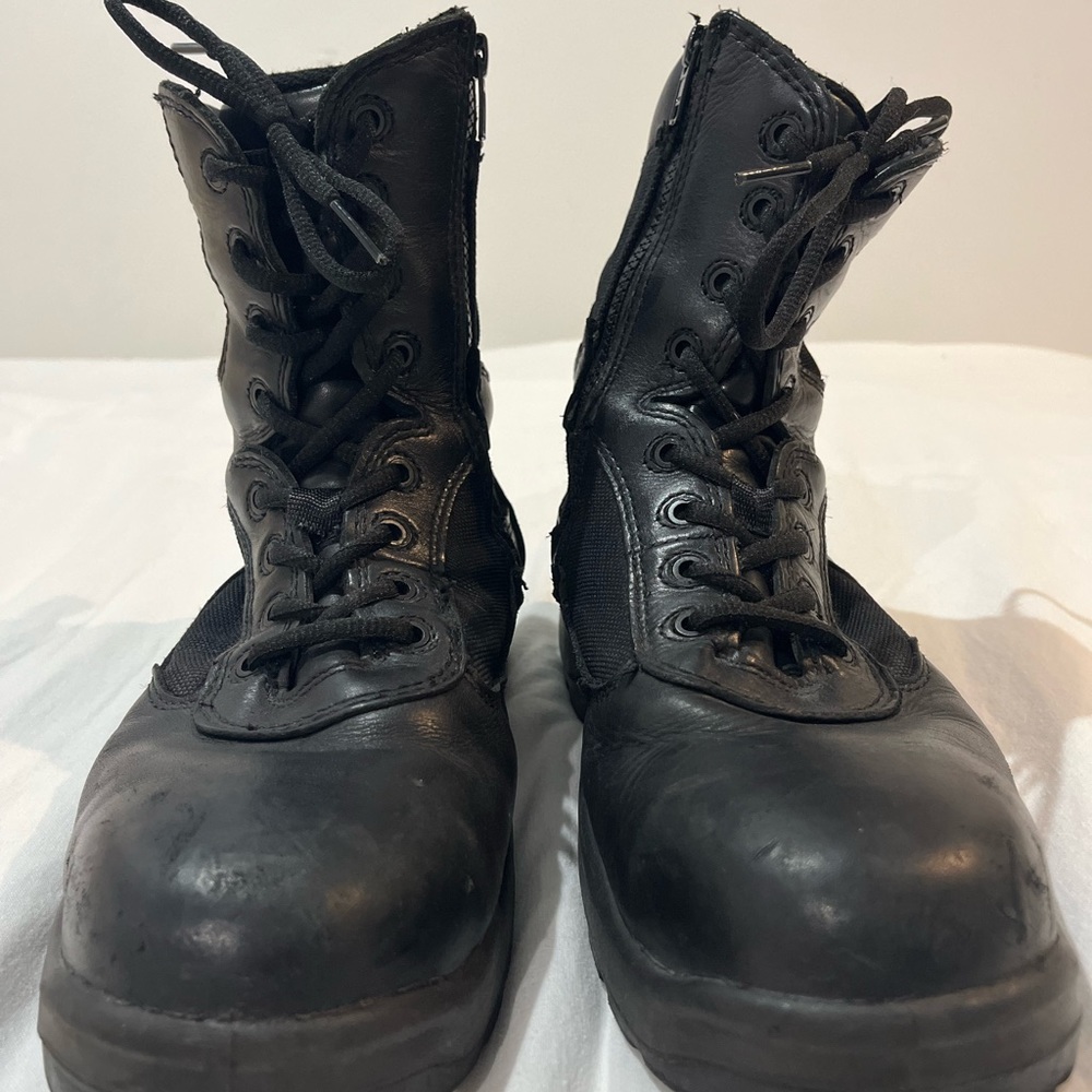 Red Wing Worx side zip duty boot